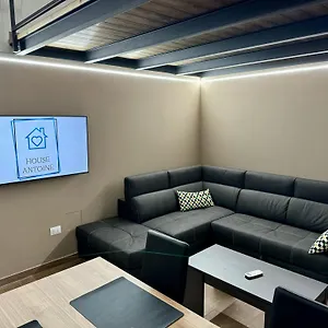 House Antoine Appartamento Napoli
