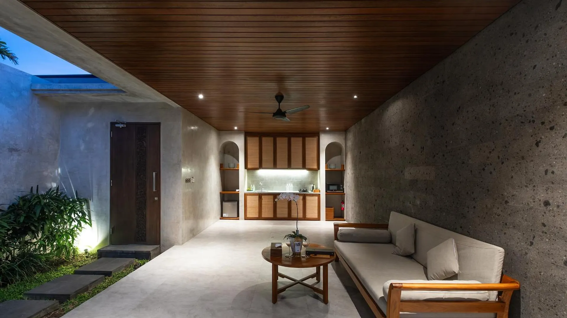 Taman Dharmawangsa Suites Nusa Dua  Villa Nusa Dua (Bali)