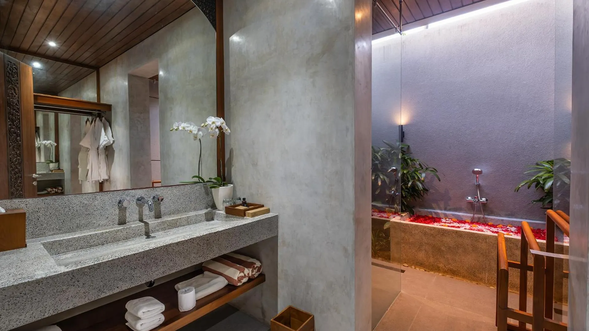 Villa Taman Dharmawangsa Suites Nusa Dua  Indonesia