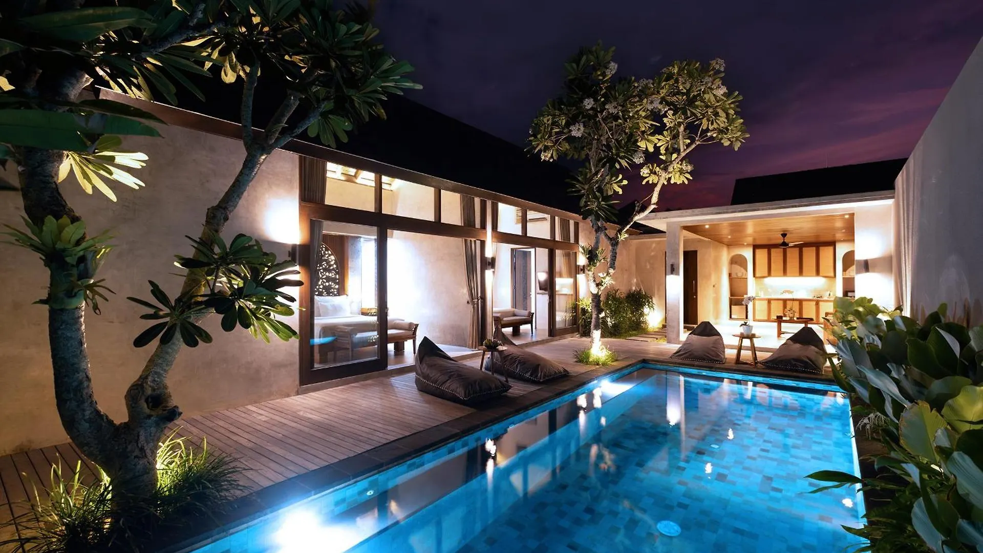 Taman Dharmawangsa Suites Nusa Dua  Nusa Dua (Bali)